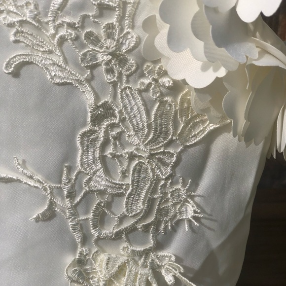 Trish Scully Bianca Gown Ivory 14 - Picture 5 of 10